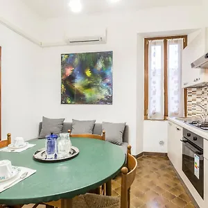 Amaseo - The Place Apartment Bologna