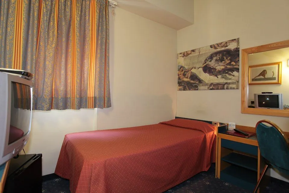 Hotel Mirage Florence 4*,  Italy
