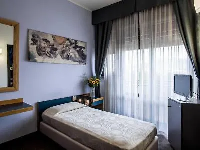 Hotel Mirage Florence 4*,