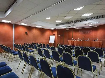 Hotel Mirage Φλωρεντία 4*,